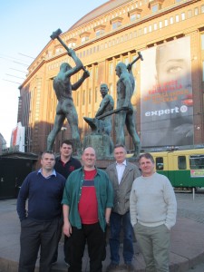 Helsinki The Three Smiths statue (2)